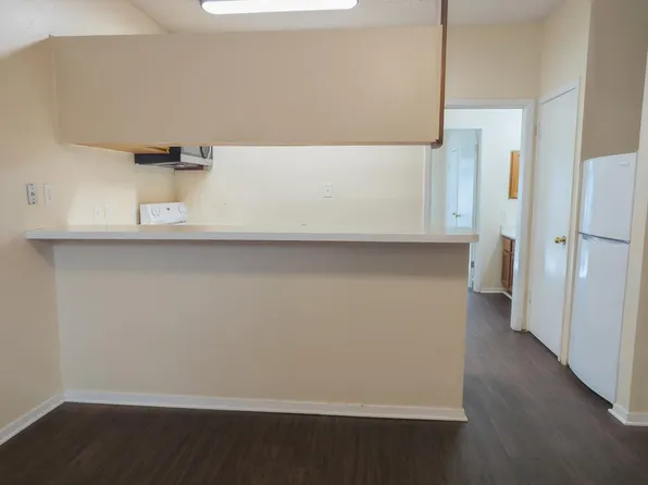 2120 Pearl St, Nacogdoches, TX 75965