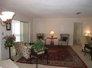 5th image of 386 Harbour Dr