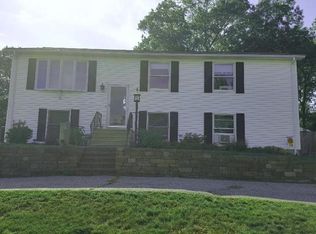48 Wallen Way, Northbridge, MA 01534