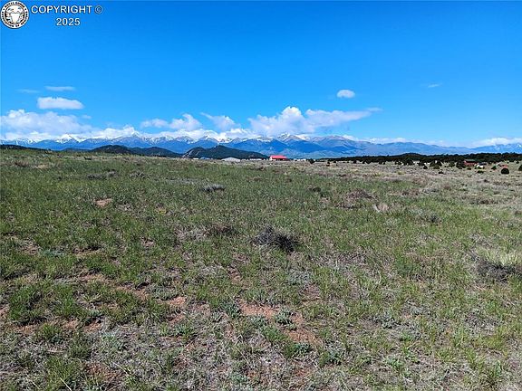 3rd image of 567 Trails End Ct