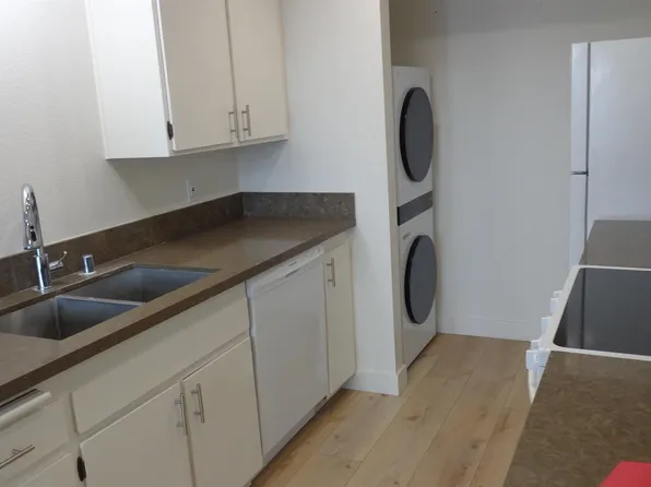 7890 Hummingbird Ln, San Diego, CA 92123