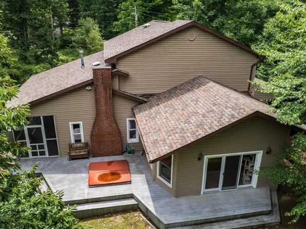 51 Camp Rd, Buckhannon, WV 26201