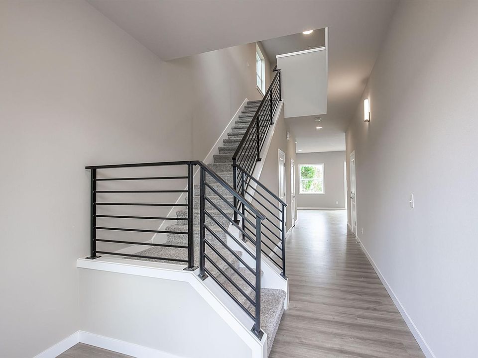 1st image of 3531 Norton Ave