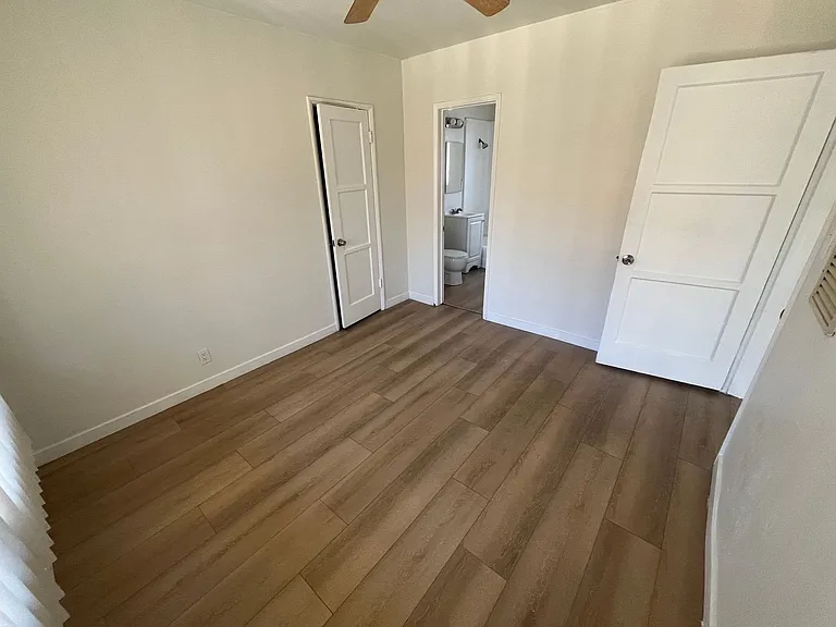 4100 Brighton Ave — Photo 6