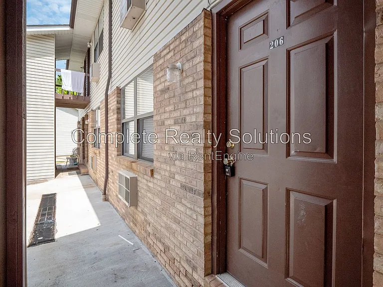 790 Country Aire Ct #206 — Photo 14