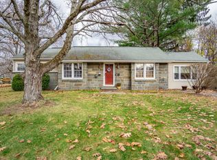 1 Merrifield Pl, Delmar, NY 12054