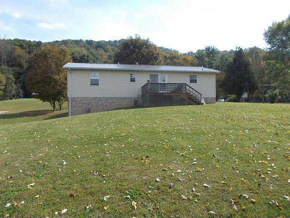 3rd image of 259 Campbell Dr