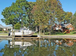 1037 Bobolink Dr, Virginia Beach, VA 23451