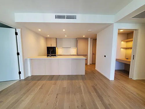 333 Ward Ave Photo 1