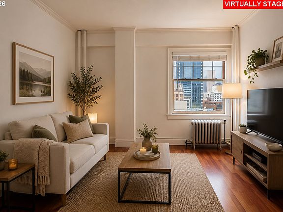 4th image of 1005 SW Park Ave Unit 703