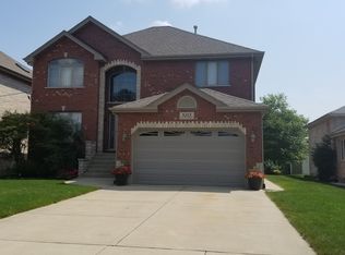 8213 Oak Park Ave, Burbank, IL 60459