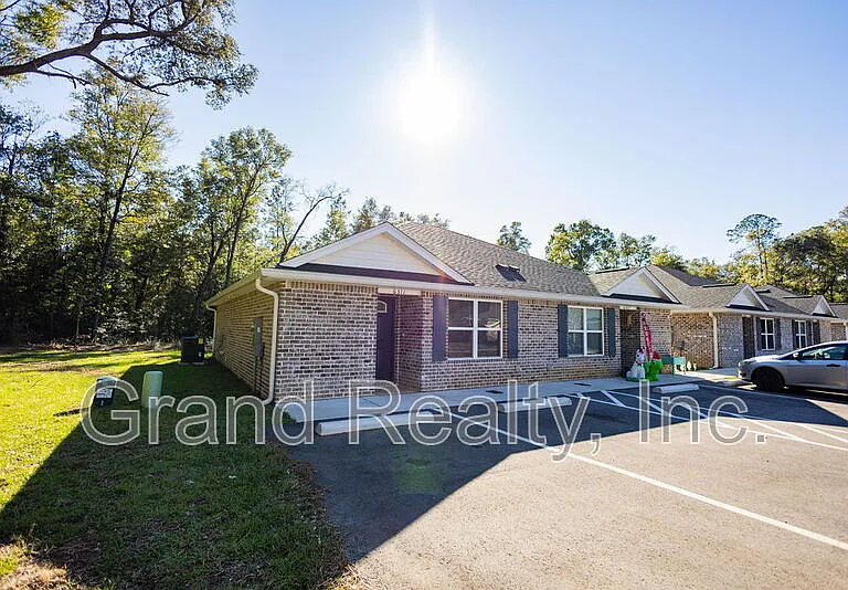 6283 Holland Rd — Photo 26