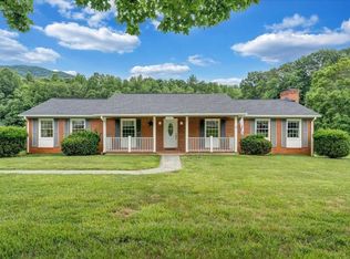 1066 Coopers Cove Rd, Hardy, VA 24101