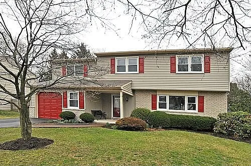 23 Crestland Ter photo 1