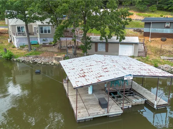 1182 Purvis Rd, Sunrise Beach, MO 65079