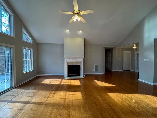 125 Golden Pond Ct — Photo 5