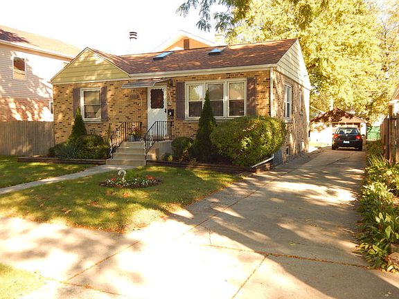 2nd image of 3333 Emerson St