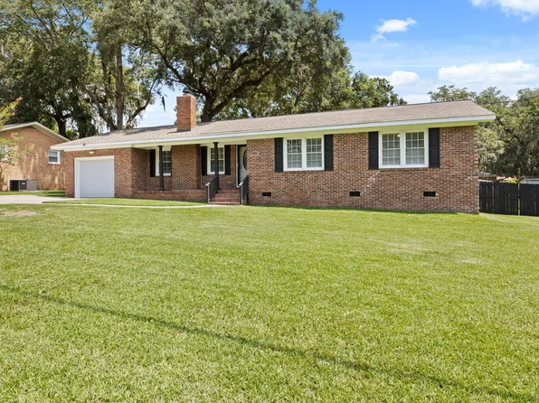 111 Lamie Dr, Ladson, SC 29456