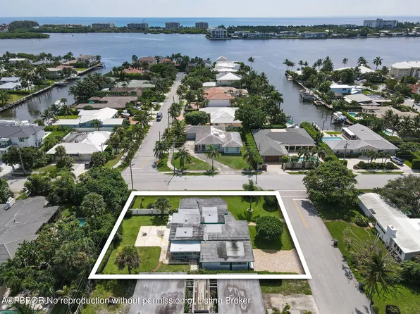 2301 N Lakeside Dr, Lake Worth, FL 33460