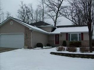 2703 Cypress Ln, Hobart, IN 46342