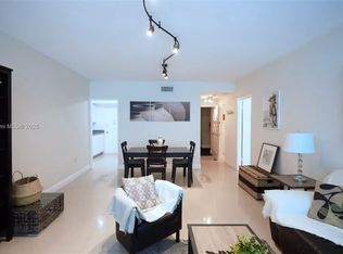 3505 S Ocean Dr APT 411, Hollywood, FL 33019