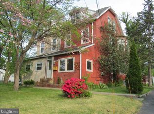 204 W Providence Rd, Aldan, PA 19018