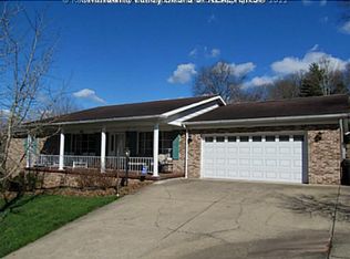 1 Windsong Way #A, Nitro, WV 25143