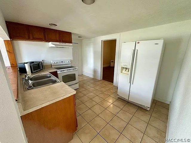 304 N Osceola Ave — Photo 2