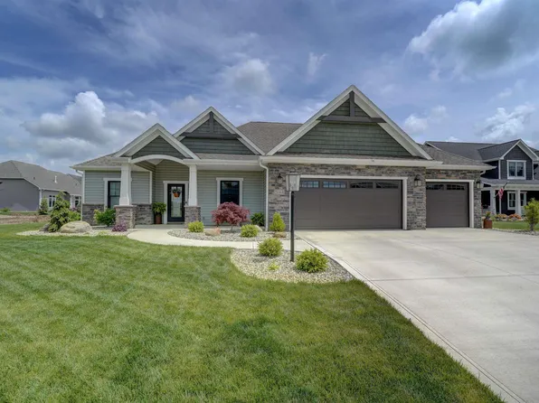 5144 Greyson Heights Dr, Auburn, IN 46706