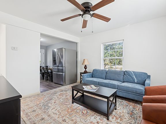 4th image of 728 Quail Ave