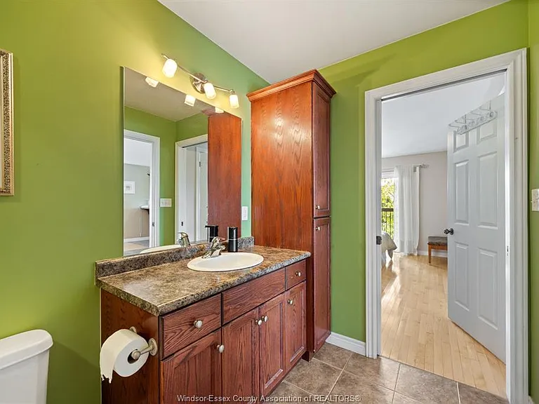 2315 Kevin St — Photo 24