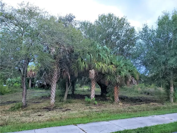 5315 S Fairway Dr, Punta Gorda, FL 33982