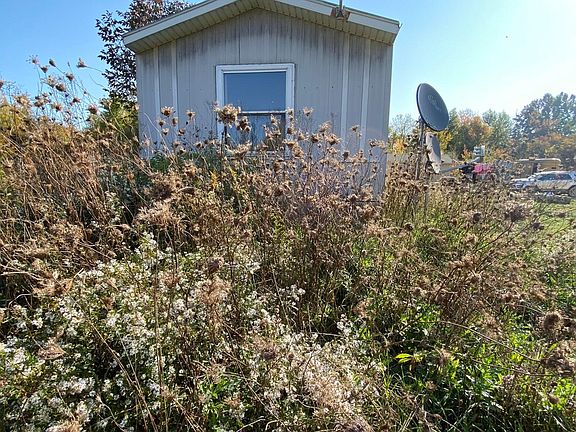 5th image of 4587 Township Road 77