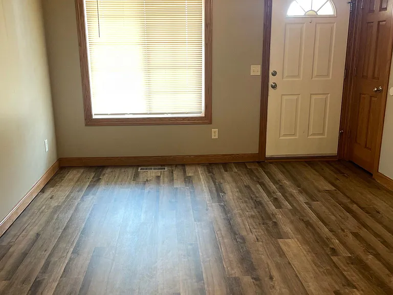 7364 Mercy Ln — Photo 8