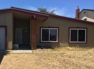 8962 Idyllwild Ln, San Diego, CA 92119