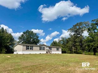 25 Rockwood Dr, Brewton, AL 36426