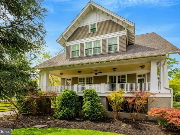 1506 Pathfinder Ln, Mc Lean, VA 22101