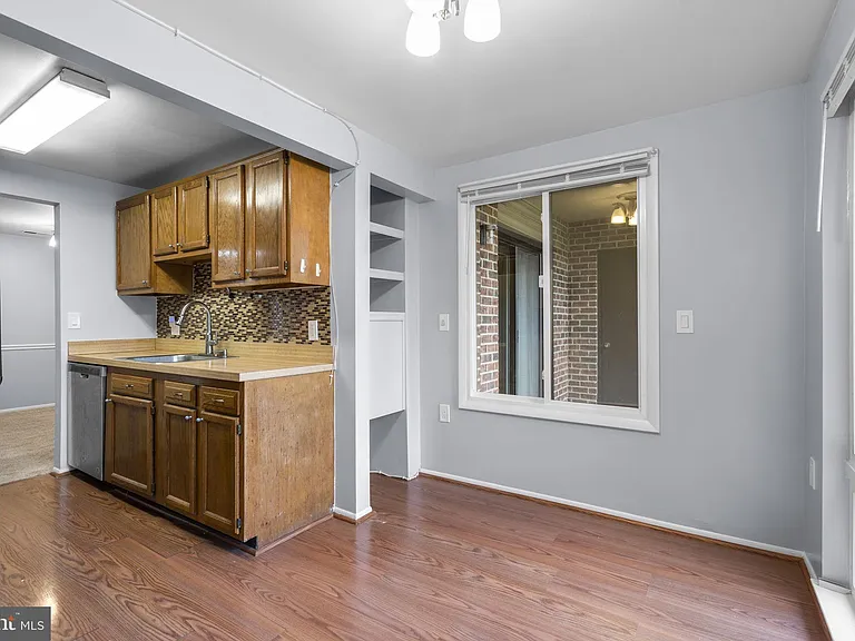 18050 Chalet Dr #14103 — Photo 18