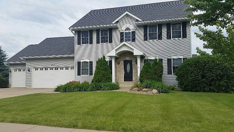 1st image of 4017 Carlton Dr