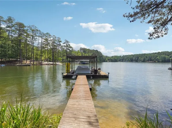 9 Colonial Club Dr, Acworth, GA 30102