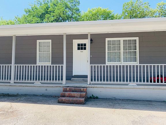 2nd image of 304 Rodgers St #304