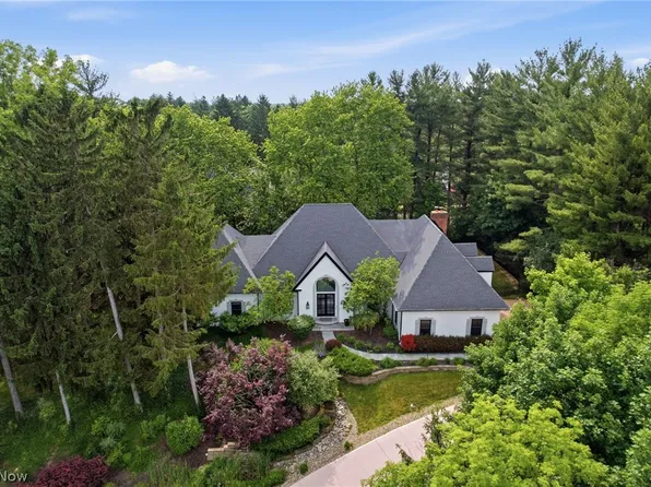 3474 Som Center Rd, Pepper Pike, OH 44124