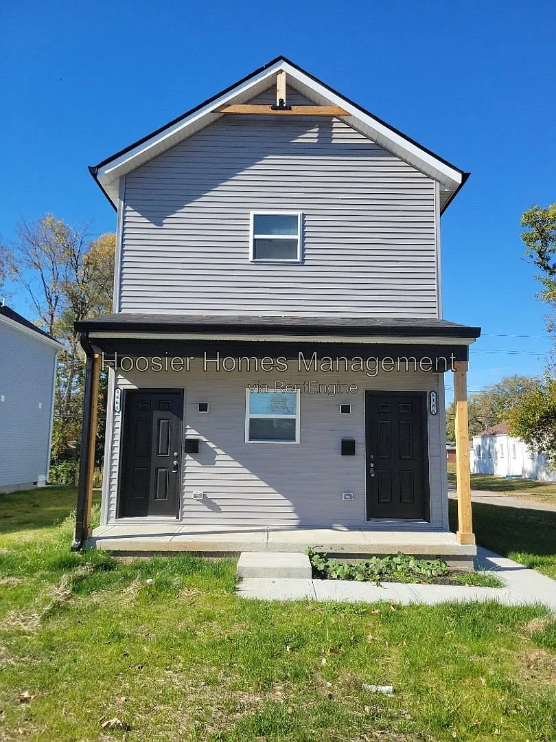 4464 Caroline Ave — Photo 1