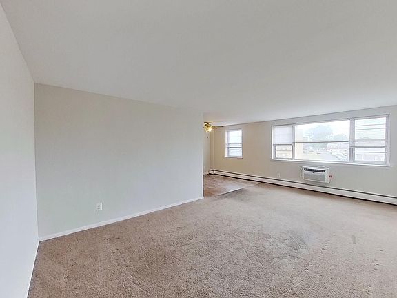 5th image of 2301 Hartel Ave #208