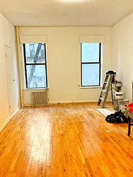 Rented by Flatiron Real Estate Advisors LLC