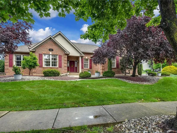 5297 Hope Ln, Allentown, PA 18106