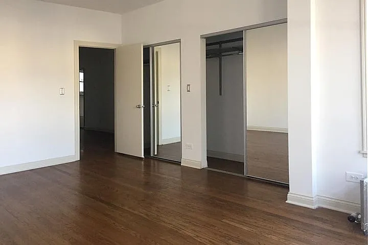 5350-5358 S. Maryland Avenue — Photo 15