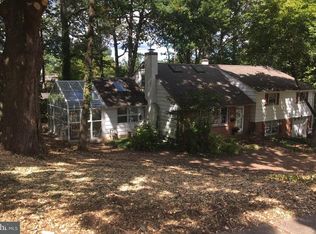 187 Lookout Ln, Willow Grove, PA 19090