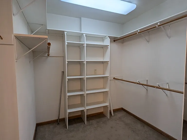 Master bath walk-in closet