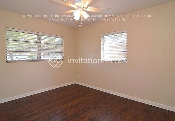 5th image of 1101 Southside Dr